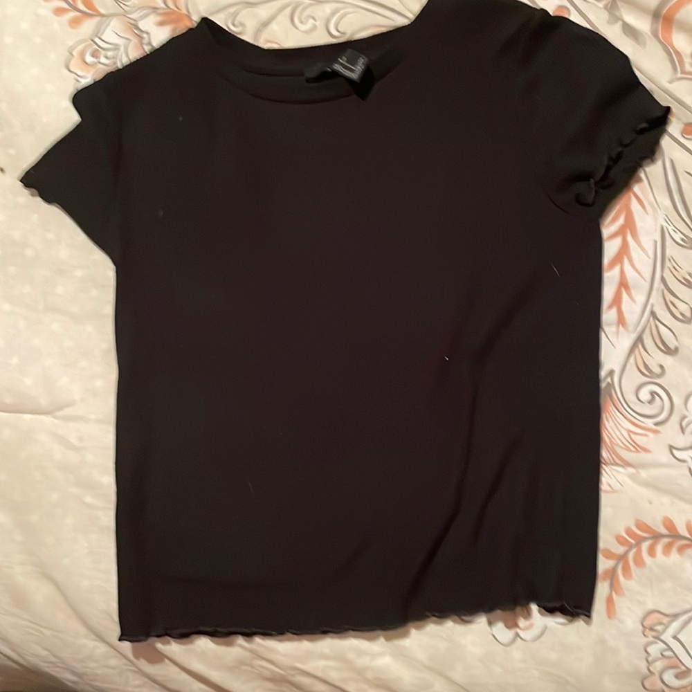 Black Forever 21 crop top